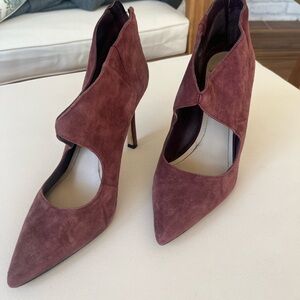 BCBGeneration suede heel purple, eggplant